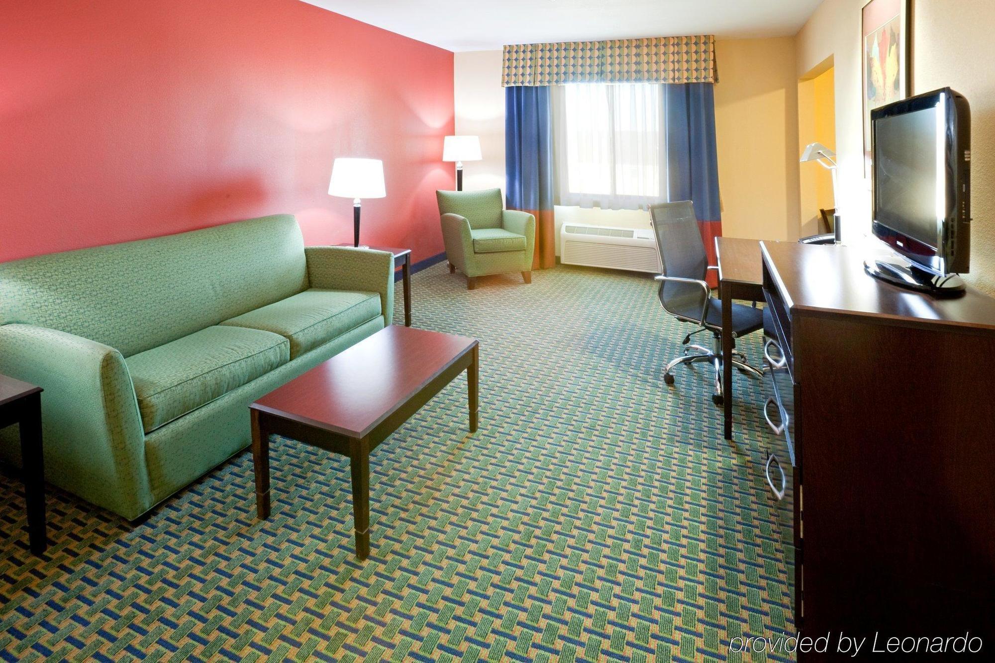 Holiday Inn Express And Suites Lubbock South By Ihg Экстерьер фото