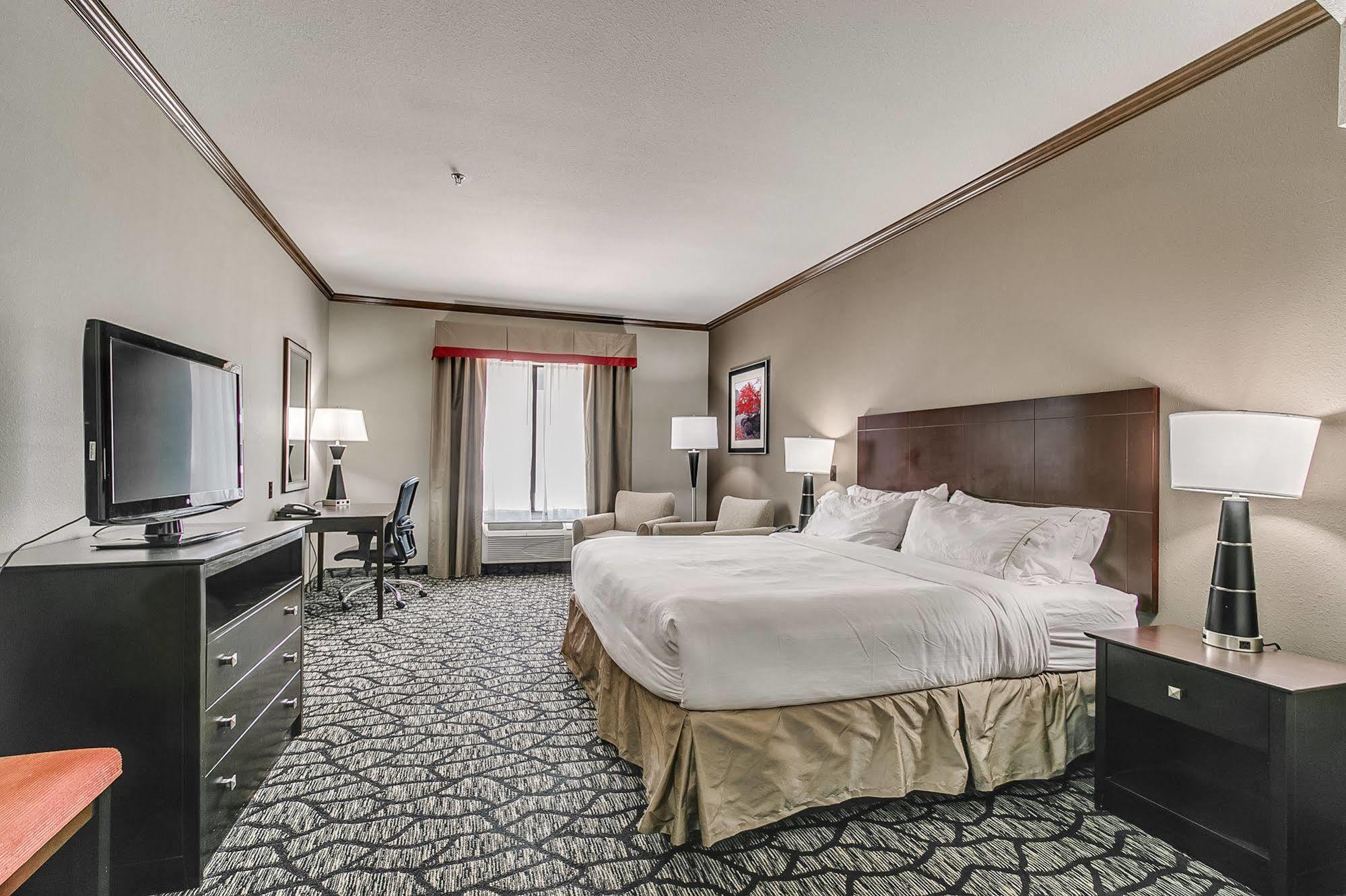 Holiday Inn Express And Suites Lubbock South By Ihg Экстерьер фото